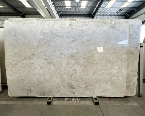 Cristallo Extra Quartzite Slab in North Hollywood, Los Angeles