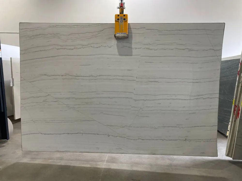 Calacatta Macaubas Quartzite Slab Photo 2