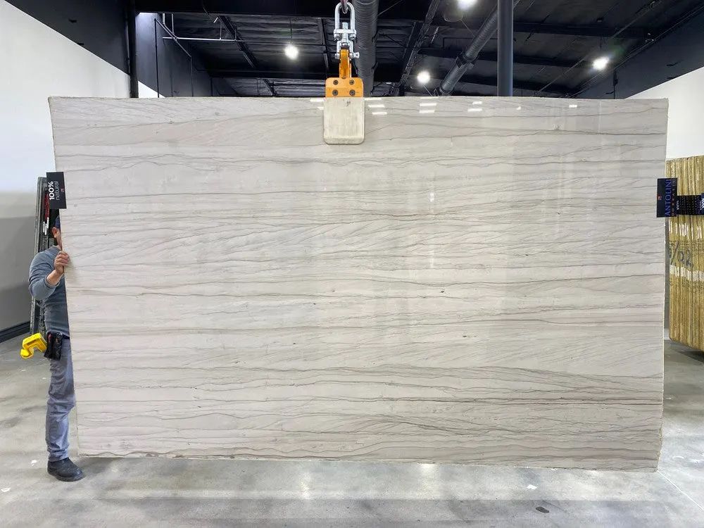 Mustang / White Macaubas Quartzite Slab Photo 2
