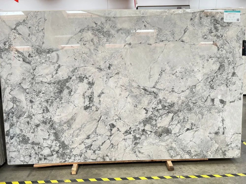 Superwhite Dolomite Slab in Sun Valley, Los Angeles