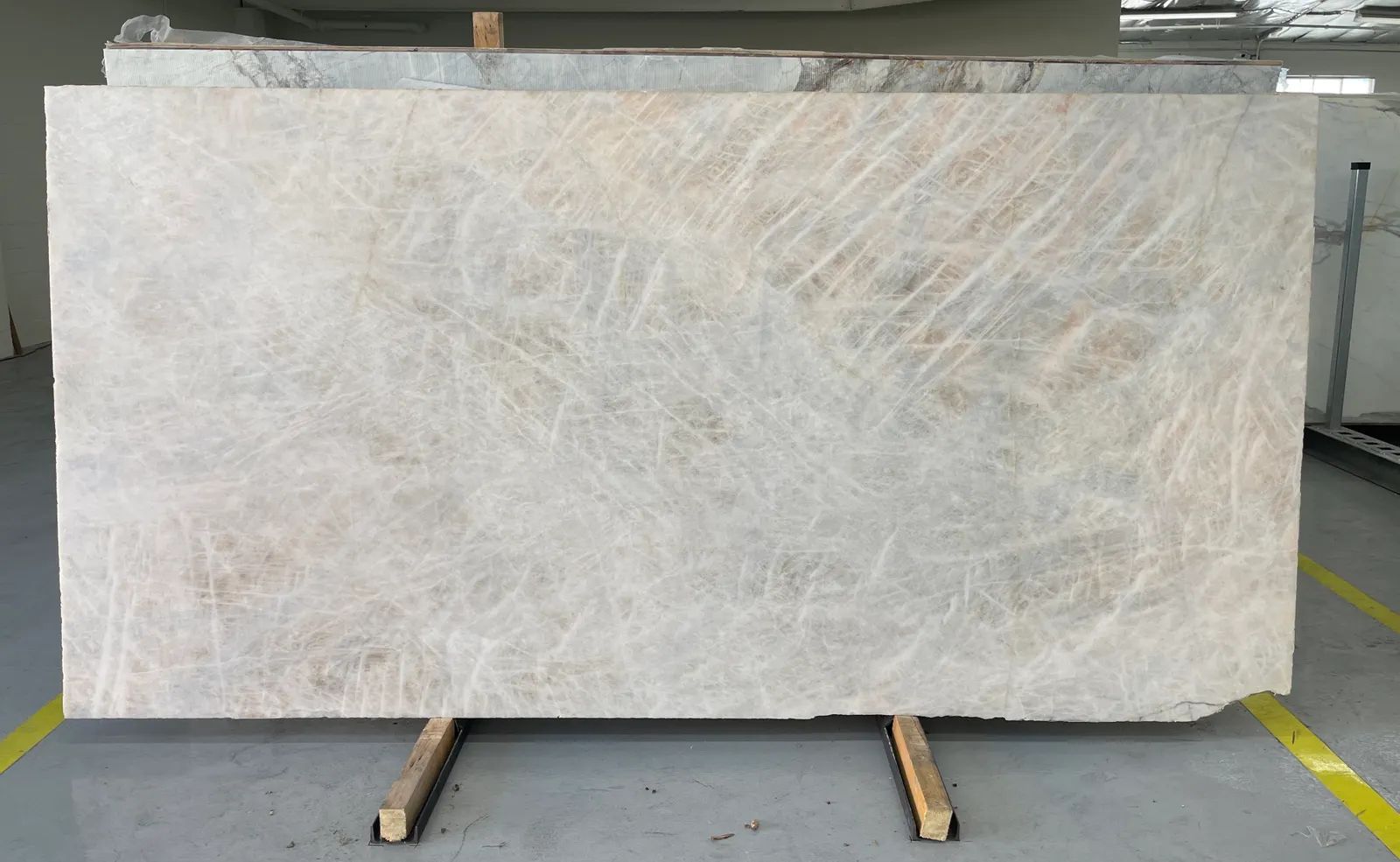 Crystallo Blush Quartzite Slab in Van Nuys, Los Angeles