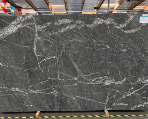 Carnica Quartzite Slab in Sun Valley, Los Angeles