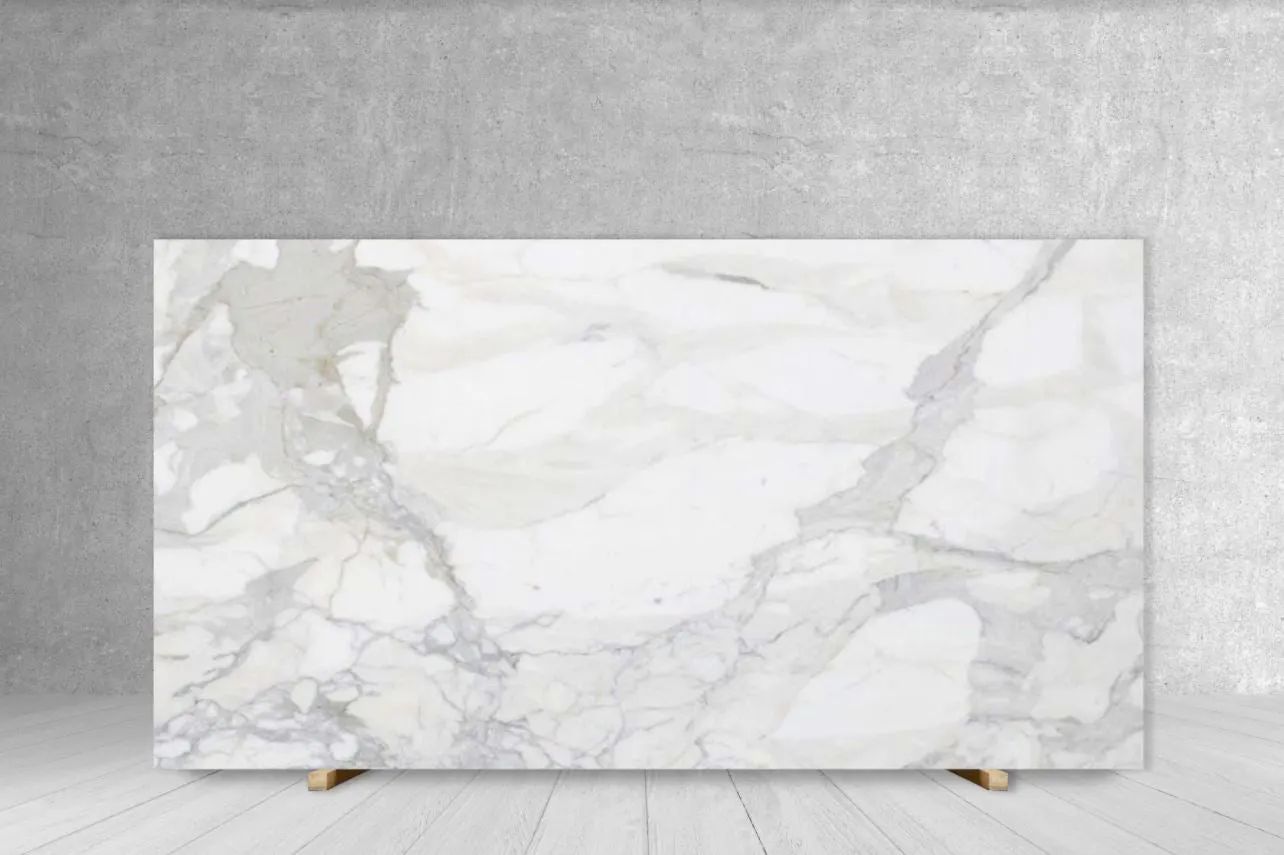 Calacatta Wow Marble Slab in Sun Valley, Los Angeles