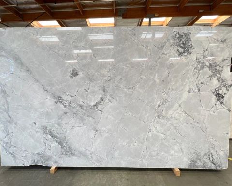 Super White Quartzite Slab in Sun Valley, Los Angeles