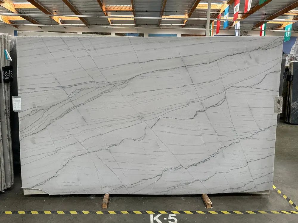 Infinity Quartzite Slab in Sun Valley, Los Angeles
