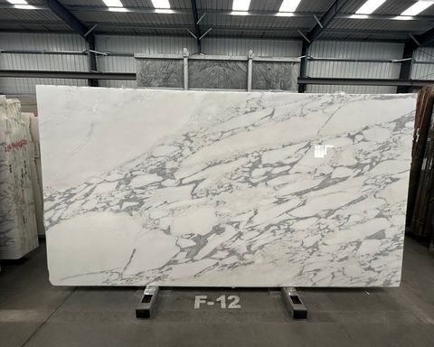 Calacatta Arabescato Marble Slab in North Hollywood, Los Angeles