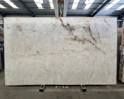 Cristallo Extra Quartzite Slab in North Hollywood, Los Angeles